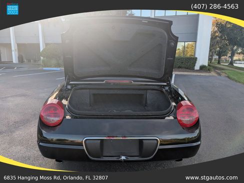 Used 2002 Ford Thunderbird RWD image 26