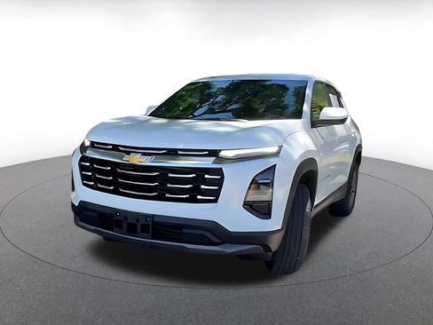 Used 2025 Chevrolet Equinox LT FWD image 5