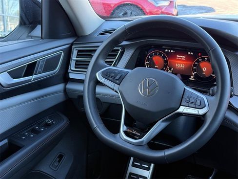 Certified 2025 Volkswagen Atlas Peak Edition SE image 14