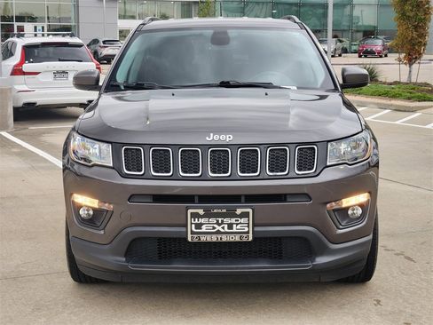Used 2020 Jeep Compass Latitude w/ Popular Equipment Group image 2