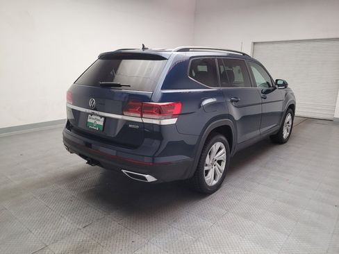 Used 2021 Volkswagen Atlas SE w/ Panoramic Sunroof Package AWD/4WD image 9