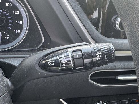 Certified 2022 Hyundai Sonata SE w/ Cargo Package image 18