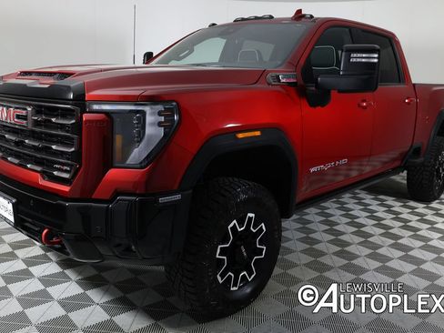 Used 2025 GMC Sierra 2500 AT4X AWD/4WD image 12