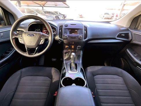 Used 2015 Ford Edge SE image 13