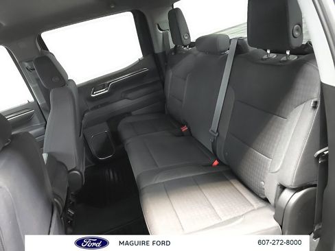 Used 2023 Chevrolet Silverado 1500 LT AWD/4WD image 34