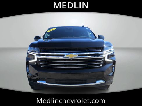Used 2024 Chevrolet Tahoe LT w/ Luxury Package image 3