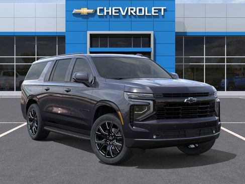 New 2026 Chevrolet Suburban RST w/ Advanced Technology Package AWD/4WD image 38