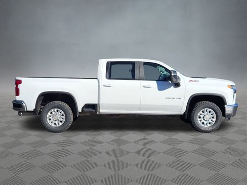 Used 2023 Chevrolet Silverado 2500 LT w/ Convenience Package image 9