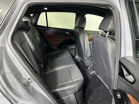 Used 2022 Volkswagen ID.4 Pro S image 26