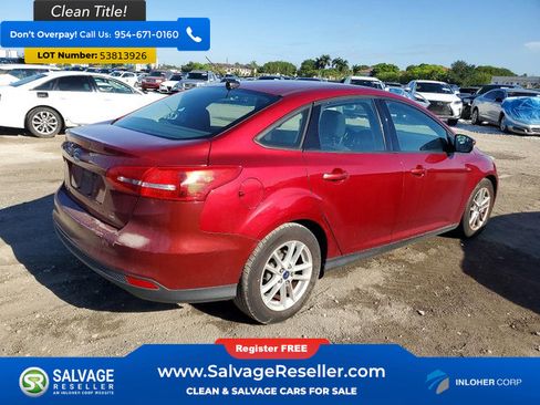 Used 2015 Ford Focus SE FWD image 4
