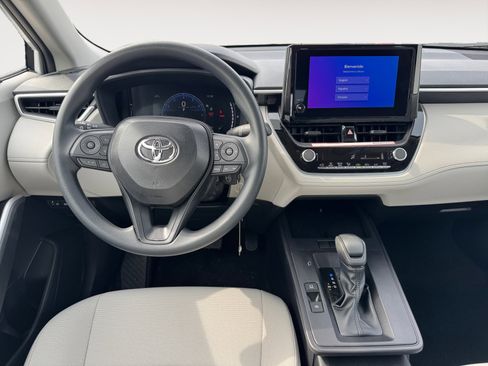 New 2026 Toyota Corolla Cross L image 12
