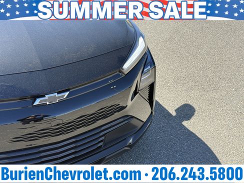 New 2027 Chevrolet Bolt LT w/ Comfort Package FWD image 40