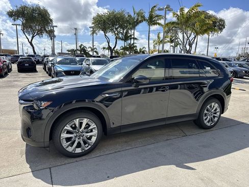 New 2026 MAZDA CX-90 3.3 Turbo w/ Preferred Package AWD/4WD image 10