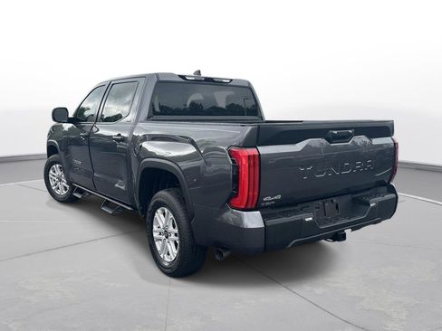 Used 2025 Toyota Tundra SR5 AWD/4WD image 9