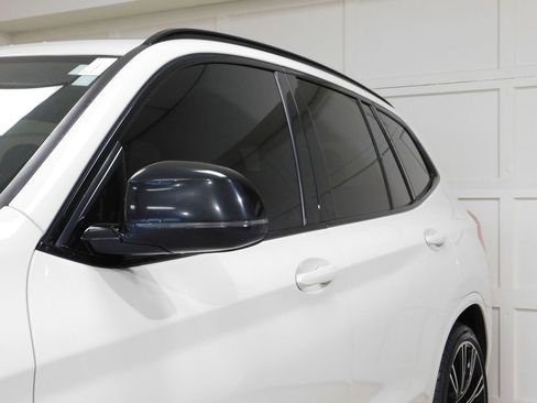 Used 2018 BMW X3 M40i AWD/4WD image 19