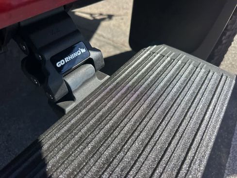 Used 2019 Toyota Tacoma TRD Off-Road w/ Technology Package image 11