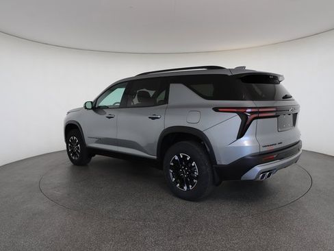 Used 2025 Chevrolet Traverse Z71 w/ Enhanced Driving Package image 10