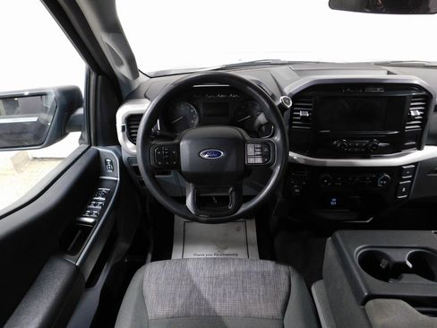Used 2023 Ford F150 XLT w/ XTR Package image 36