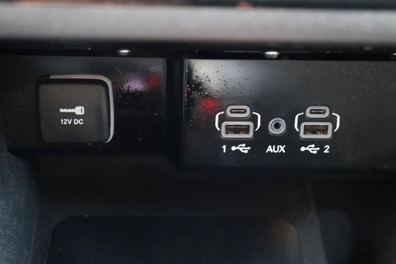 Used 2024 Jeep Wagoneer Series II AWD/4WD image 43