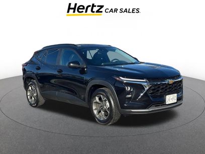 Used 2025 Chevrolet Trax LT