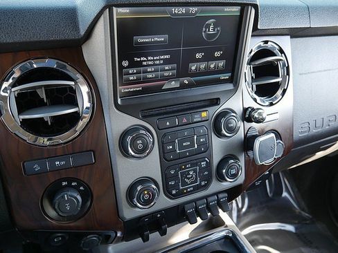 Used 2016 Ford F250 Lariat w/ Lariat Interior Package image 34