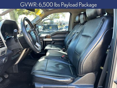 Used 2017 Ford F150 Lariat image 7