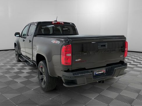 Used 2022 Chevrolet Colorado LT w/ Redline Special Edition image 5