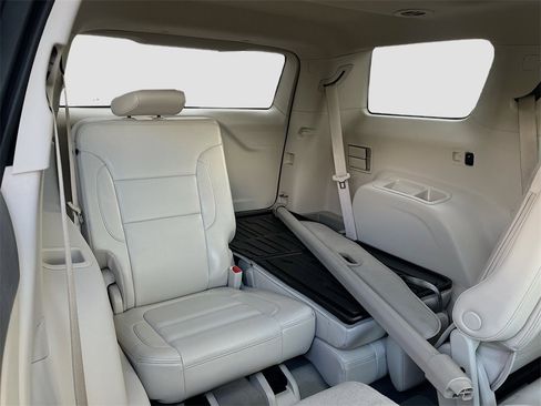 Used 2023 GMC Acadia Denali w/ Denali Ultimate Package image 30