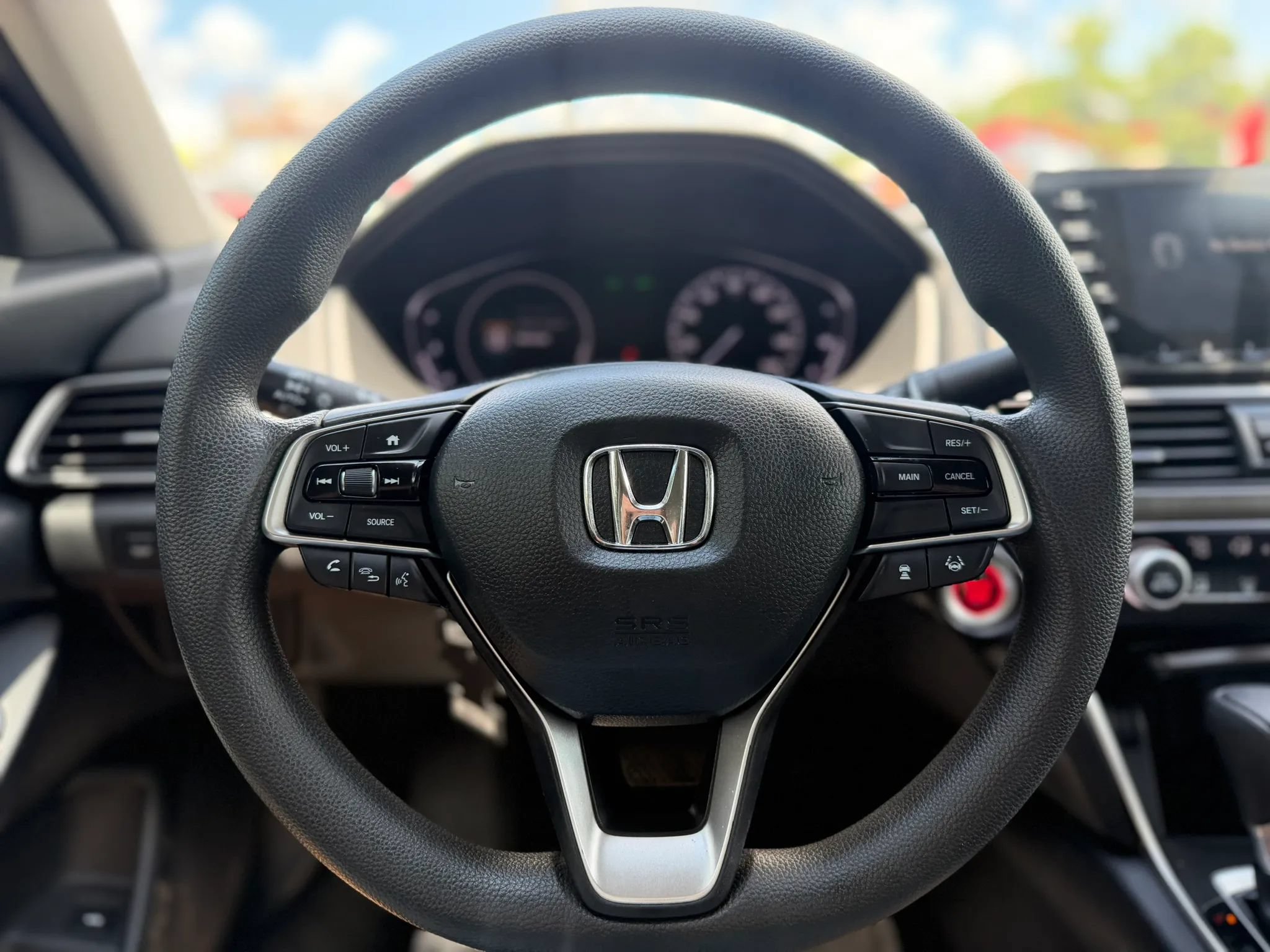 Used 2019 Honda Accord LX image 25