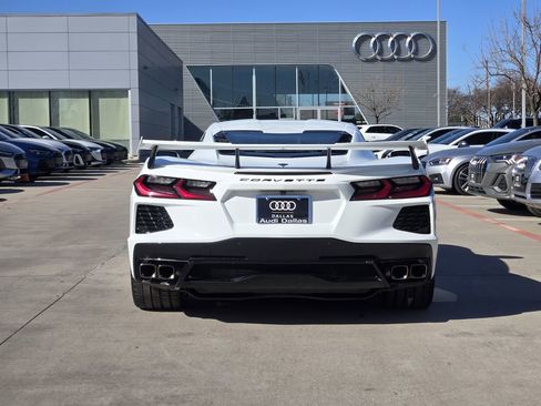 Used 2023 Chevrolet Corvette Stingray Coupe w/ 1LT image 7