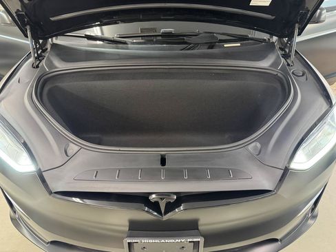 Used 2022 Tesla Model X AWD/4WD image 23