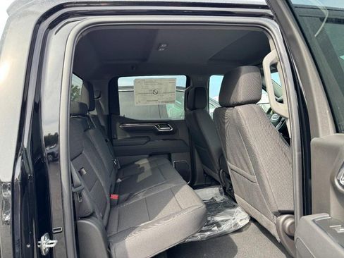 New 2026 GMC Sierra 1500 Elevation image 5