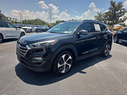 Used 2016 Hyundai Tucson Limited w/ Option Group 03 FWD image 8