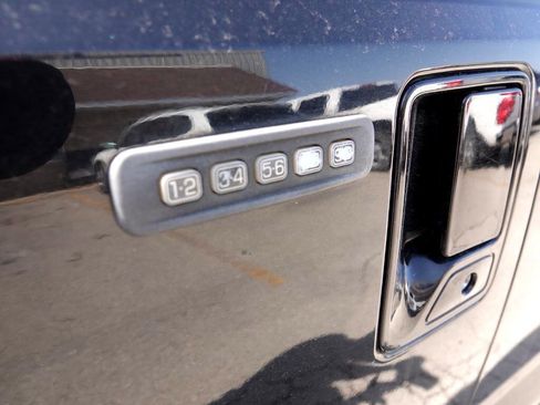 Used 2014 Ford F250 Lariat w/ Chrome Package image 41