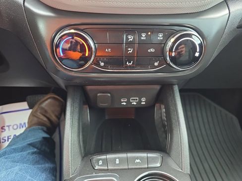 Used 2023 Chevrolet TrailBlazer LT image 19