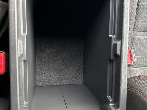 Used 2024 Honda CR-V Sport image 40