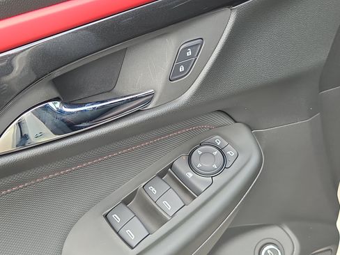 New 2026 Chevrolet TrailBlazer RS w/ Convenience Package FWD image 23