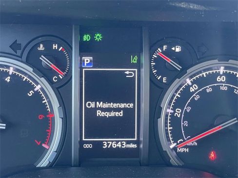 Used 2022 Toyota 4Runner TRD Off-Road Premium image 21