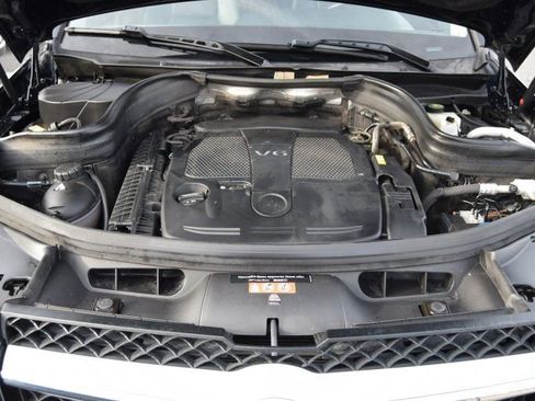 Used 2015 Mercedes-Benz GLK 350 4MATIC image 39