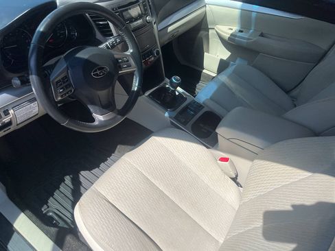 Used 2012 Subaru Outback 2.5i Premium AWD/4WD image 23