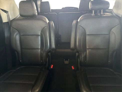 Used 2018 Chevrolet Traverse Premier w/ Redline Edition FWD image 15