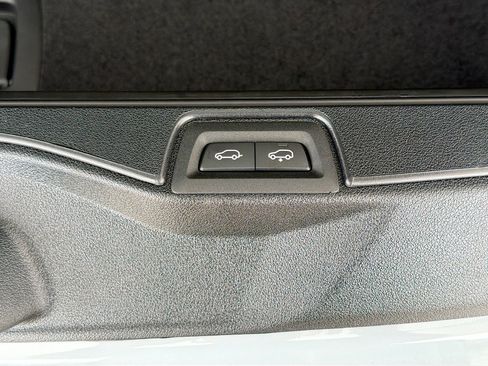 New 2026 BMW X5 xDrive50e w/ M Sport Package image 45