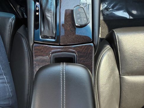 Used 2016 Cadillac XTS Luxury w/ Driver Awareness Package image 14