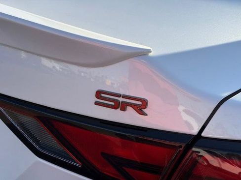 Certified 2024 Nissan Sentra SR FWD image 8
