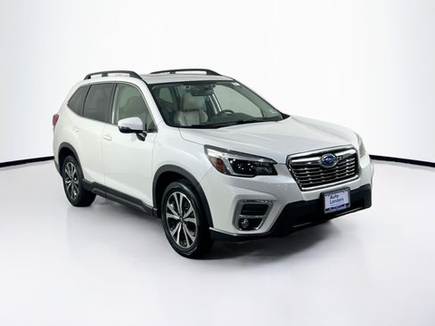 Used 2021 Subaru Forester Limited image 3