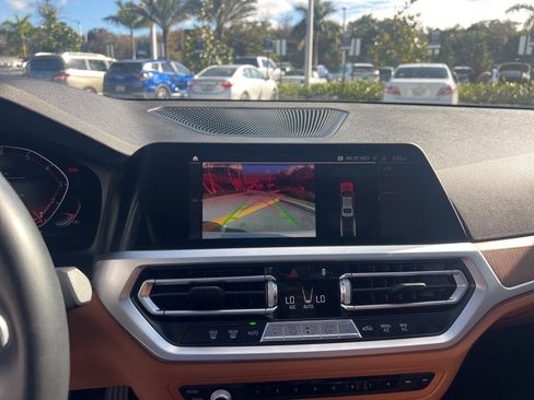 Used 2020 BMW 330i Sedan w/ Convenience Package image 44