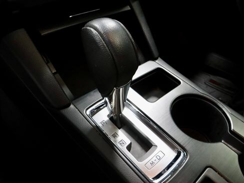 Used 2017 Subaru Outback 2.5i Premium image 32