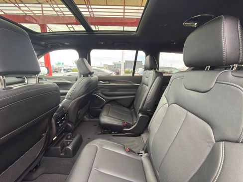 New 2026 Jeep Grand Cherokee L Limited image 24