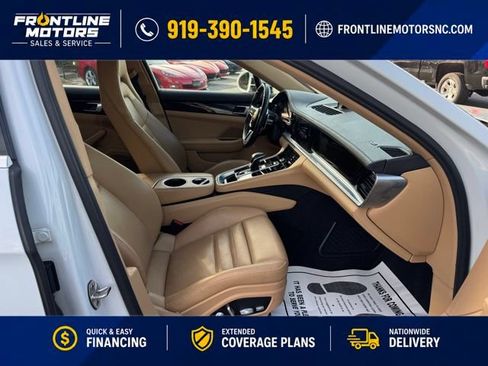 Used 2018 Porsche Panamera RWD image 9