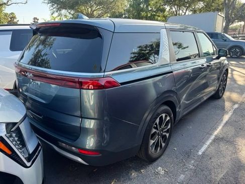 Certified 2024 Kia Carnival EX FWD image 2